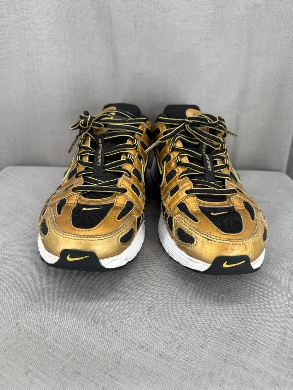 Nike P-6000 Running Shoes Black Metallic Infinite Gold HQ3030-700 Mens Size 9.5
